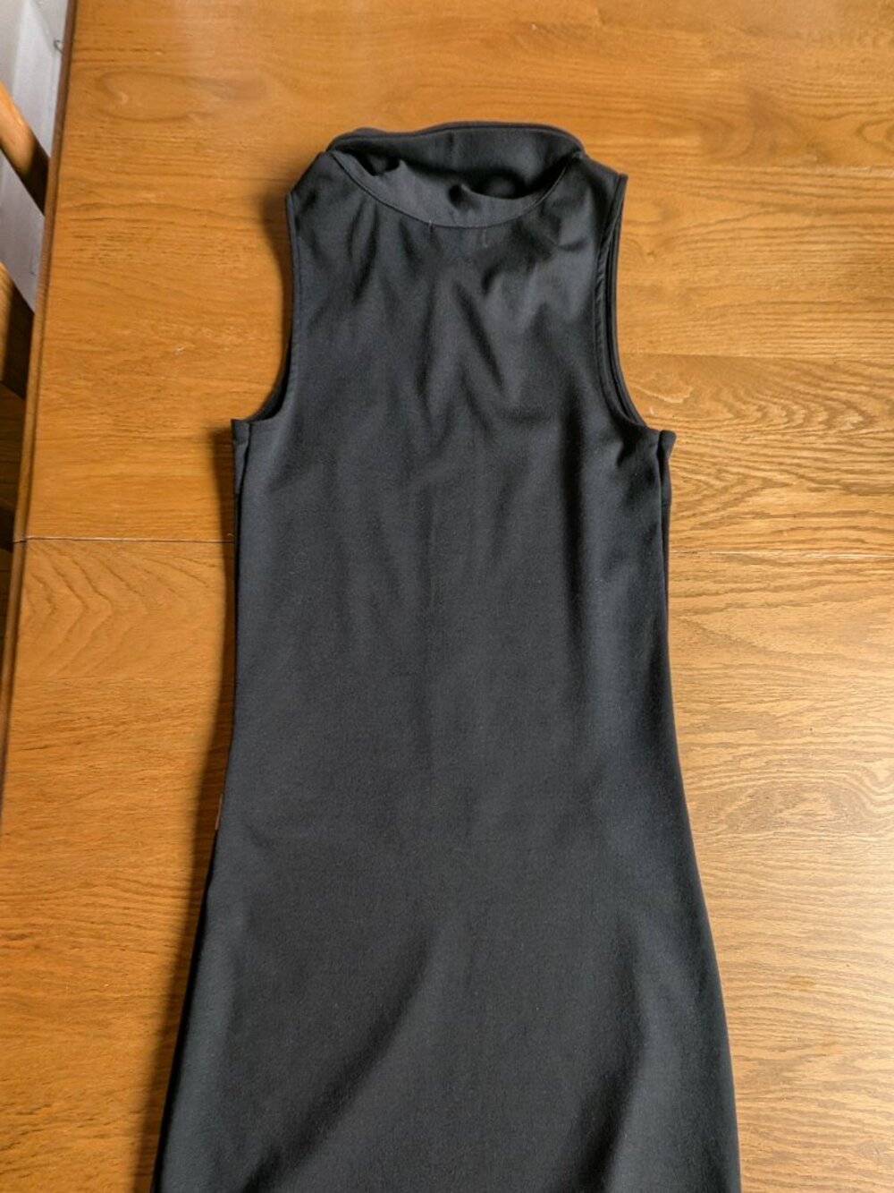 Dress - Picture 2 of 8